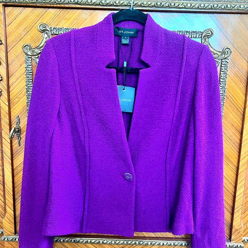 St. John knit purple blazer. Original price $1,495. New with tags.